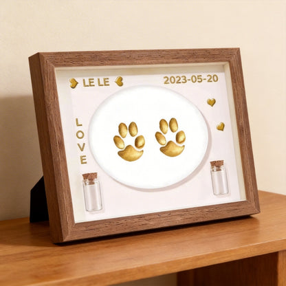 Pet Paw Print Keepsake Frame – close-up product detail