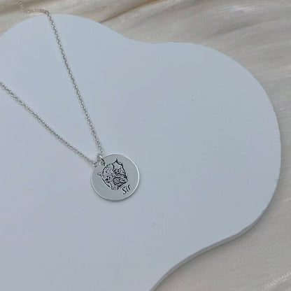 Pet Portrait Name Necklace -925 Sterling Silver – personalization and design detail