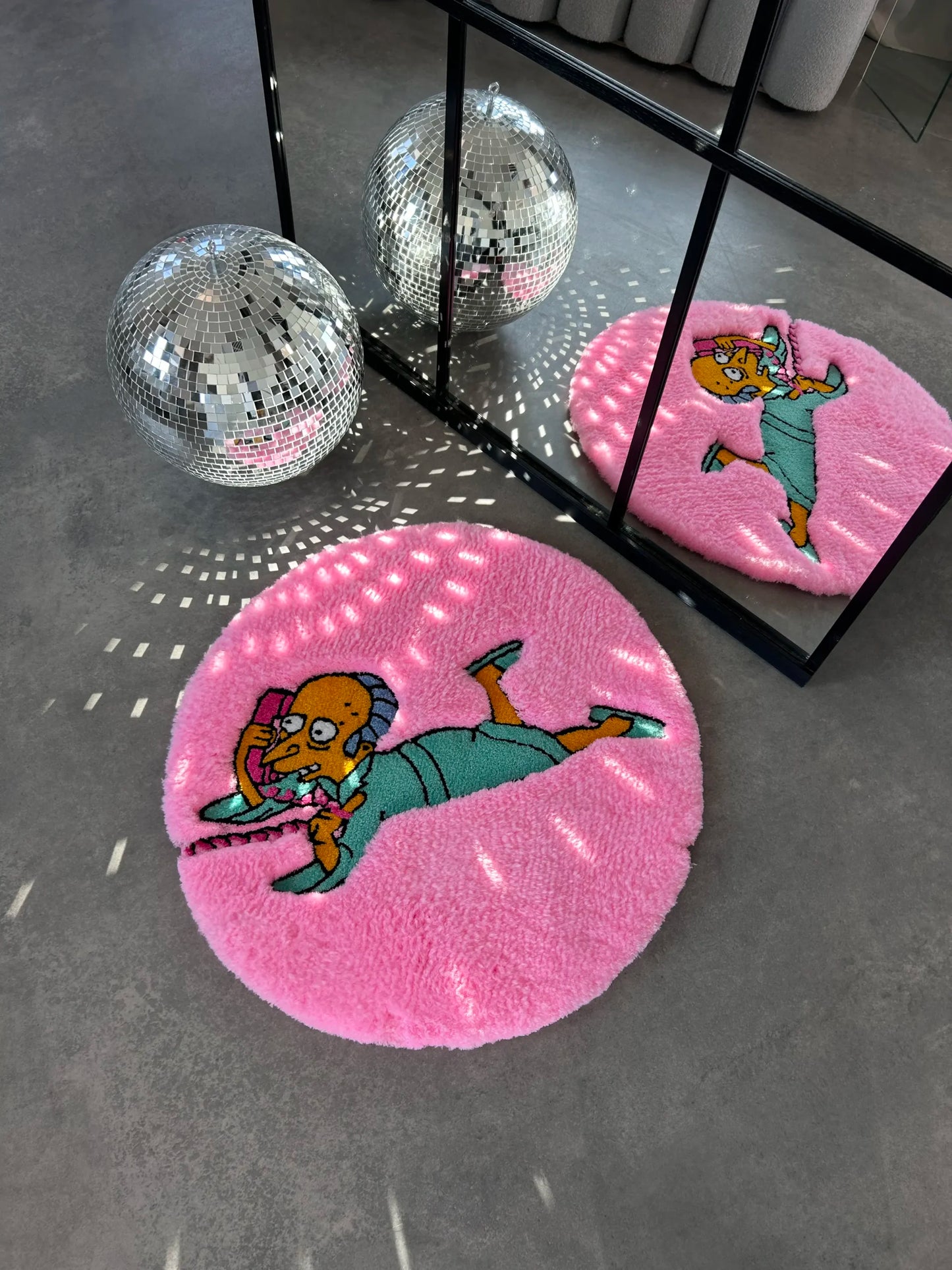 Glam Character Tufted Rug - Playful Cartoon Room Decor - BOYOGO example 5