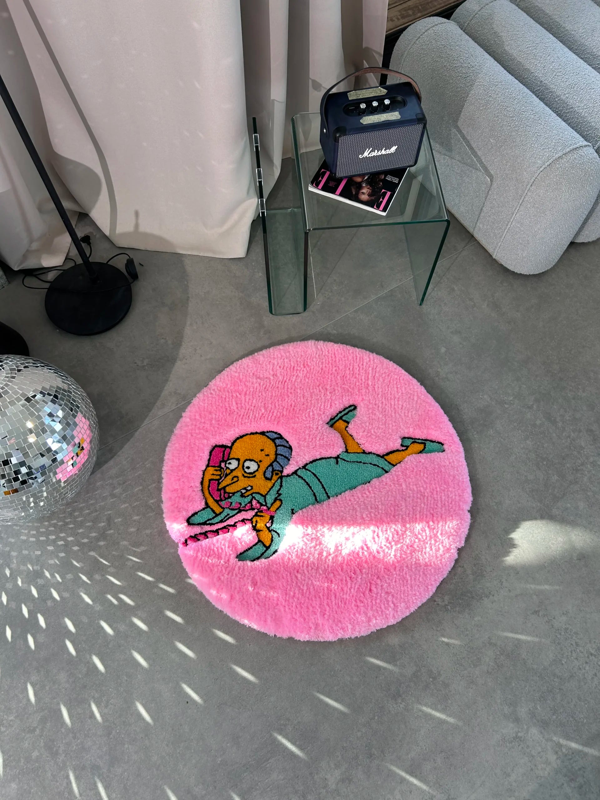 Glam Character Tufted Rug - Playful Cartoon Room Decor - BOYOGO example 4