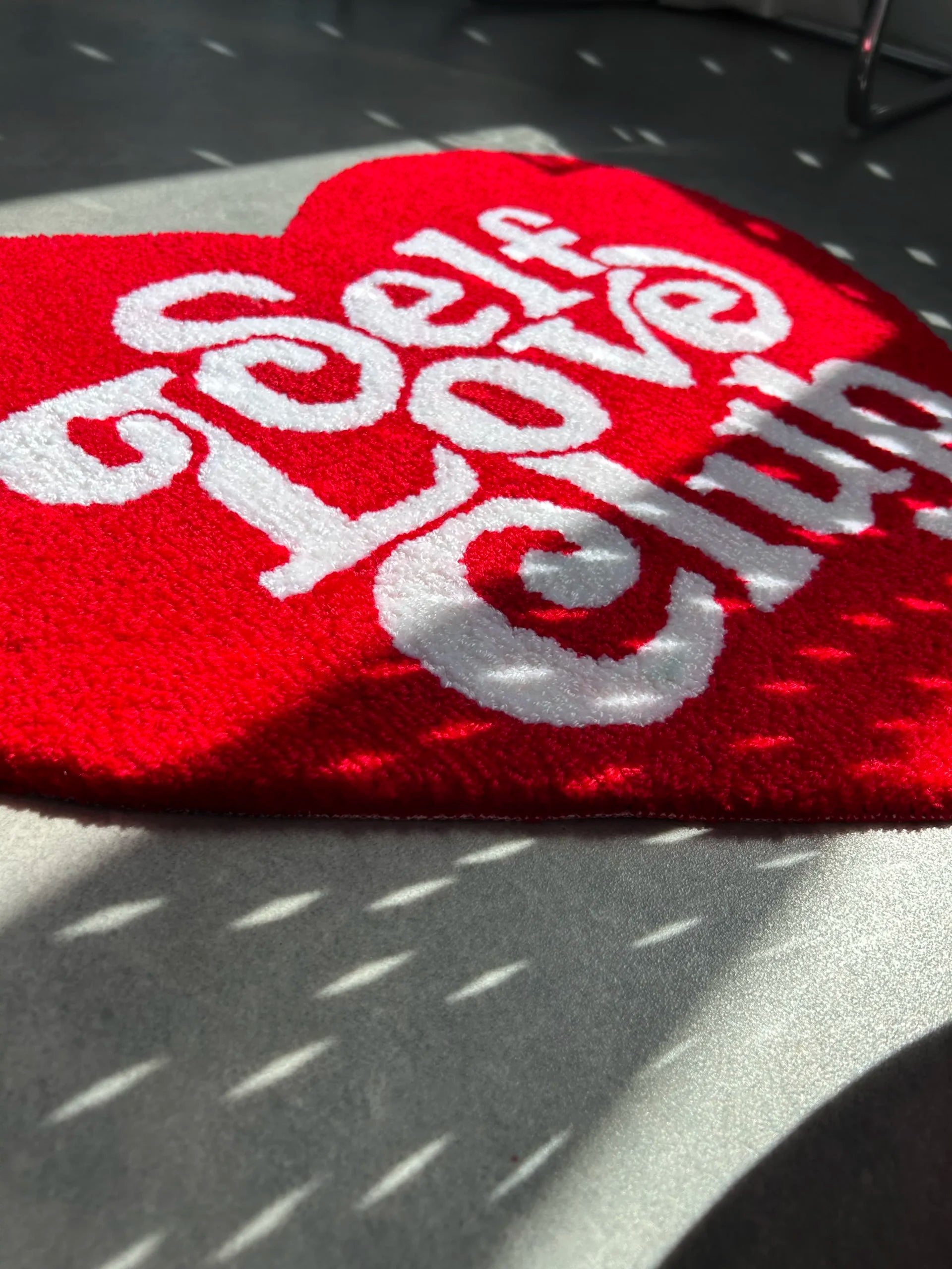 Heart Shape Tufted Rug - Cute Gift Room Decor - BOYOGO example 4