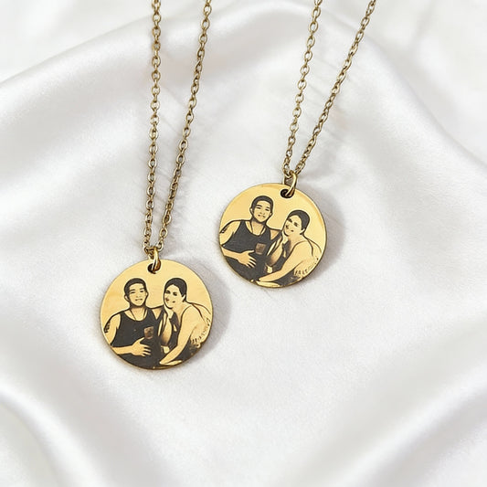 Custom Photo Necklace (Women) - custom personalized jewelry detail image 2