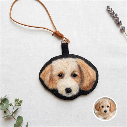 Custom Needle Felted Pet Portrait Keychain – alternate product view