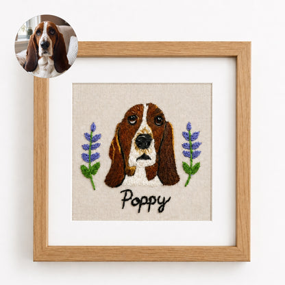 Custom Embroidered Pet Portrait Frame with Personalized Name – close-up product detail
