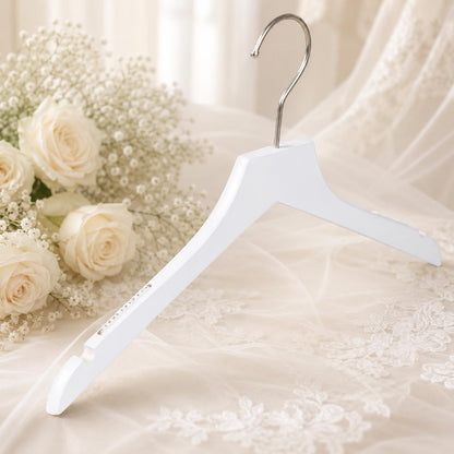 Personalized Bridal Hanger with Wire Name – size and style reference