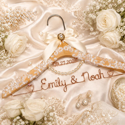 Personalized Bridal Hanger with Wire Name – alternate product view