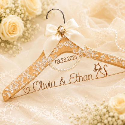 Personalized Bridal Hanger with Wire Name – alternate product view