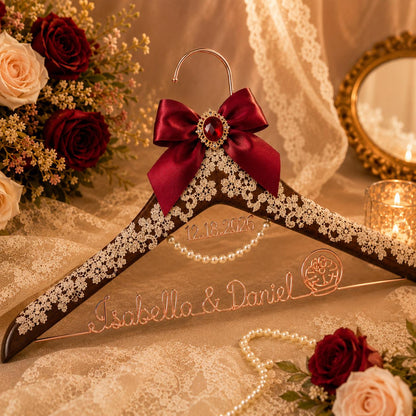 Personalized Bridal Hanger with Wire Name – alternate product view