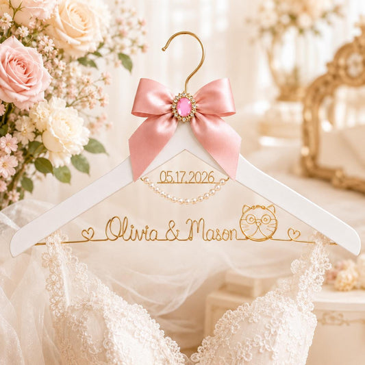 Personalized Bridal Hanger with Wire Name - BOYOGO personalized gift main image