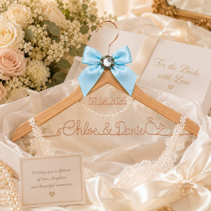 Personalized Bridal Hanger with Wire Name – size and style reference