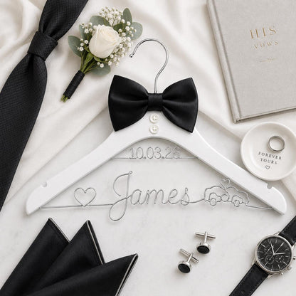 Personalized Groom Suit Hanger with Custom Name – material and finish detail
