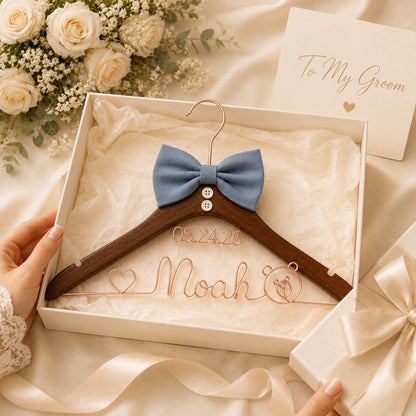 Personalized Groom Suit Hanger with Custom Name – material and finish detail
