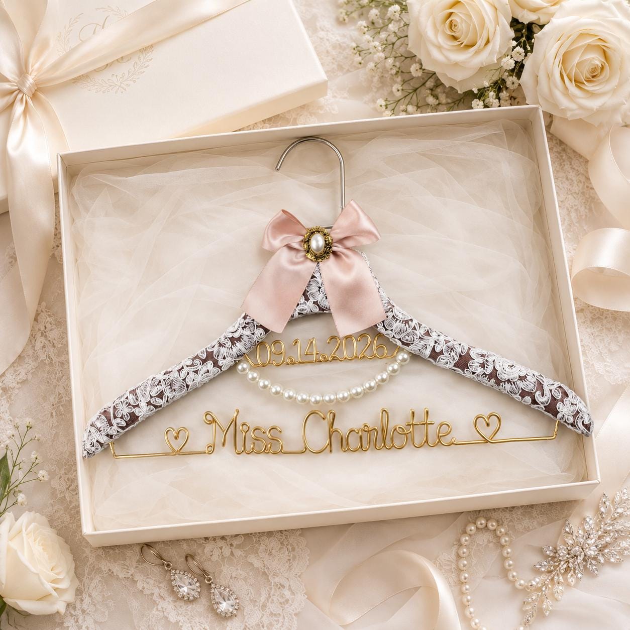 Personalized Bridal Hanger with Wire Name - BOYOGO personalized gift
