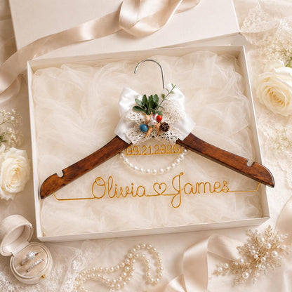 Personalized Bridal Hanger with Wire Name - BOYOGO personalized gift main image