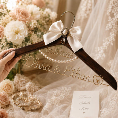 Personalized Bridal Hanger with Wire Name - BOYOGO personalized gift main image