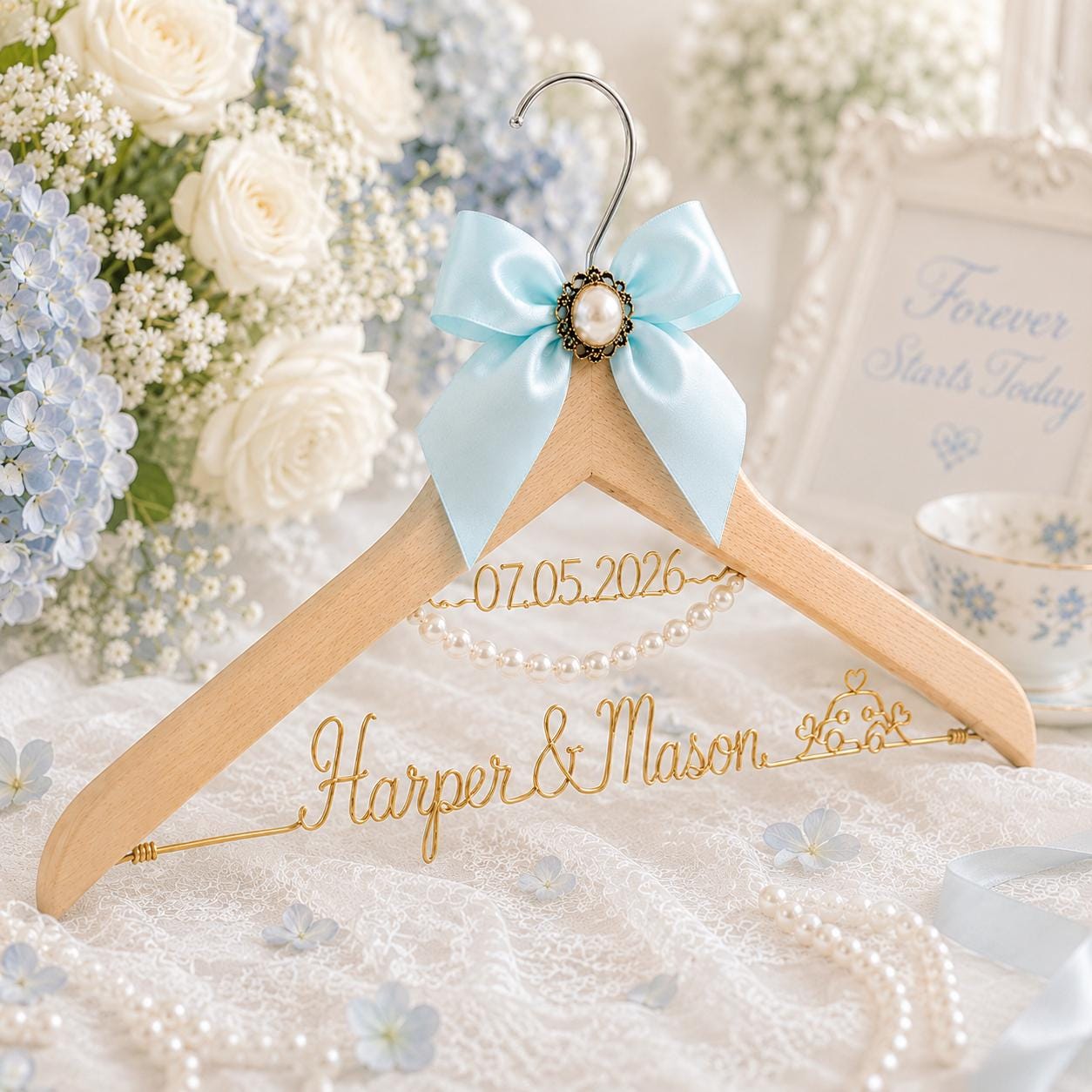 Personalized Bridal Hanger with Wire Name - BOYOGO personalized gift