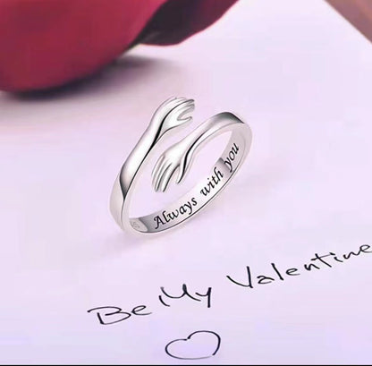 Personalized Hug Ring with Custom Name or Text – personalization and design detail
