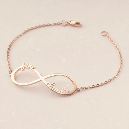 Personalized Infinity Bracelet with Multiple Names – personalization and design detail