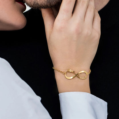 Personalized Infinity Bracelet with Multiple Names – size and style reference